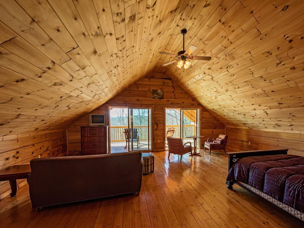 Отель Log Cabin In Smoky Mountains Севьервилл Экстерьер фото