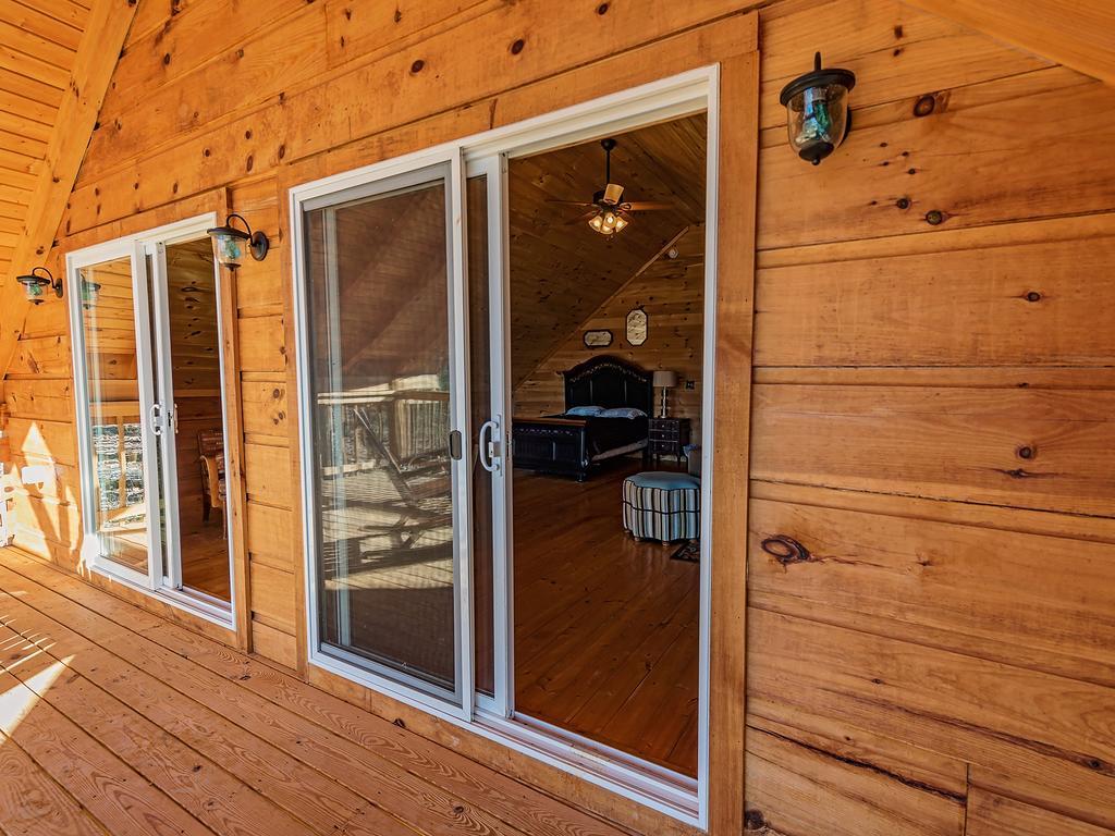 Отель Log Cabin In Smoky Mountains Севьервилл Экстерьер фото