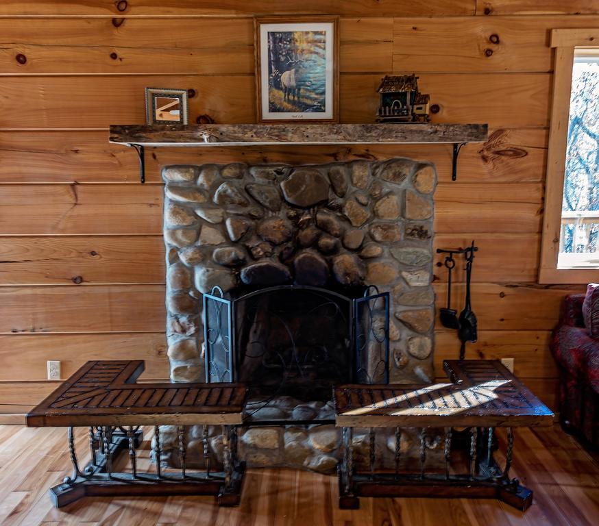 Отель Log Cabin In Smoky Mountains Севьервилл Номер фото