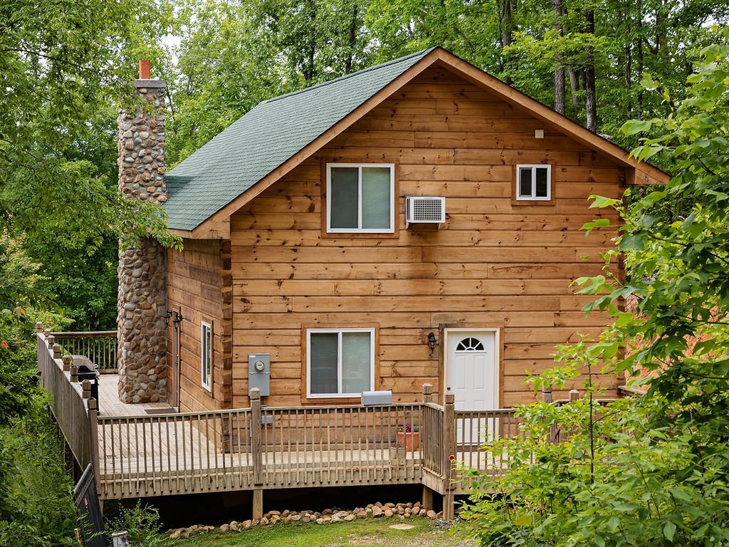 Отель Log Cabin In Smoky Mountains Севьервилл Экстерьер фото